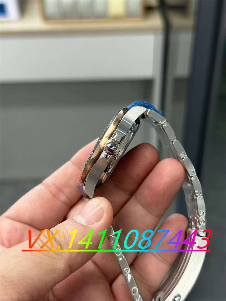 VS廠歐米茄海馬300手表把頭鎖不緊該如何解決?