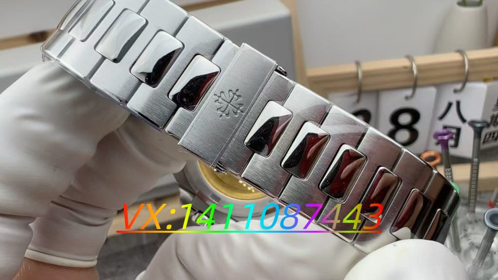 K廠百達翡麗5711評測:復刻界的天花板?"